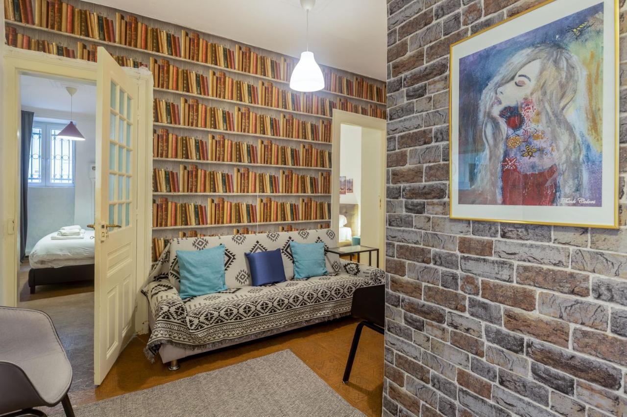 Charming Apartment In The Heart Of Plaka Athens Exterior photo